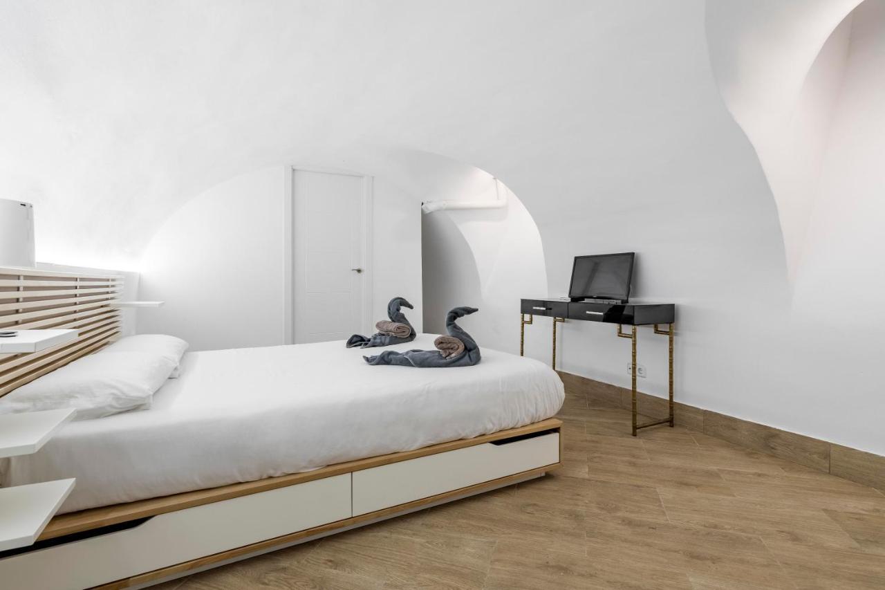 Appartamento El Triangulo Del Arte - Jacuzzi Madrid Esterno foto